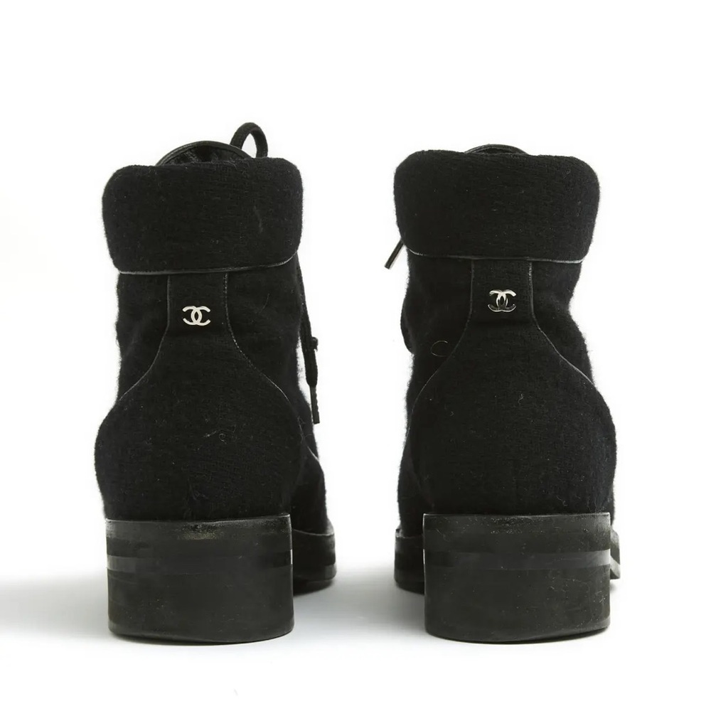 *CHANEL* Black Felt Lace-Up Moto Boot w/Leather Trim Size 41 - Picture 2 of 11